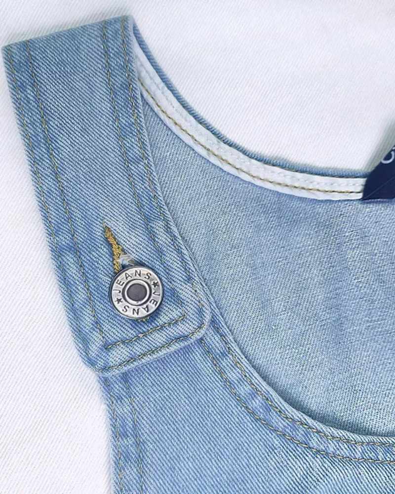 Wójcik™ | Letnia sukienka z denimu o korzystnym kroju